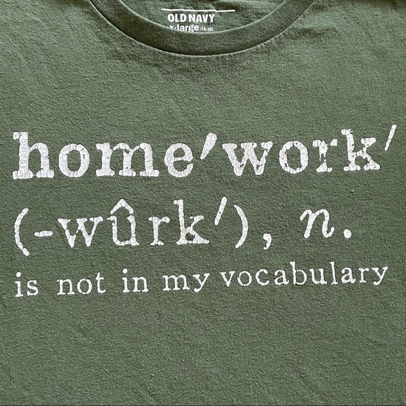 Old Navy green t-shirt! - Picture 2 of 4